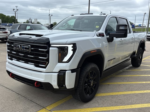New 2026 GMC Sierra 3500 AT4 w/ AT4 Premium Plus Package AWD/4WD image 11