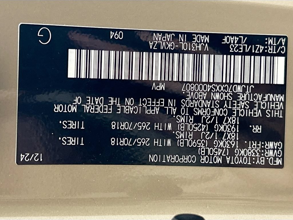Used 2025 Lexus LX 700h Overtrail AWD/4WD image 33