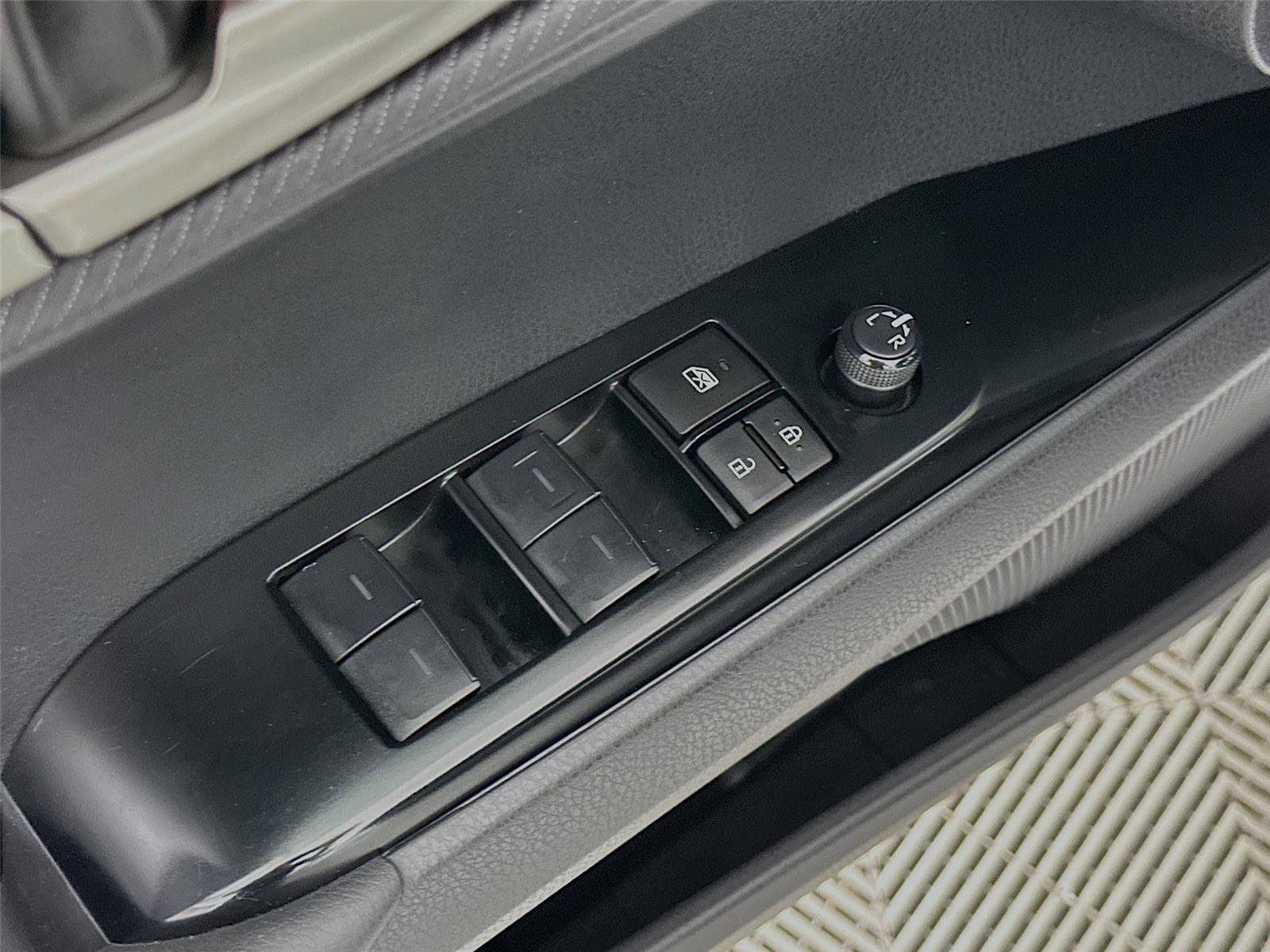 Certified 2025 Toyota Camry SE image 19