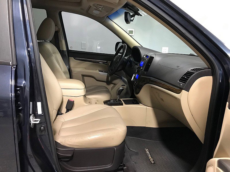 Used 2012 Hyundai Santa Fe Limited FWD image 13