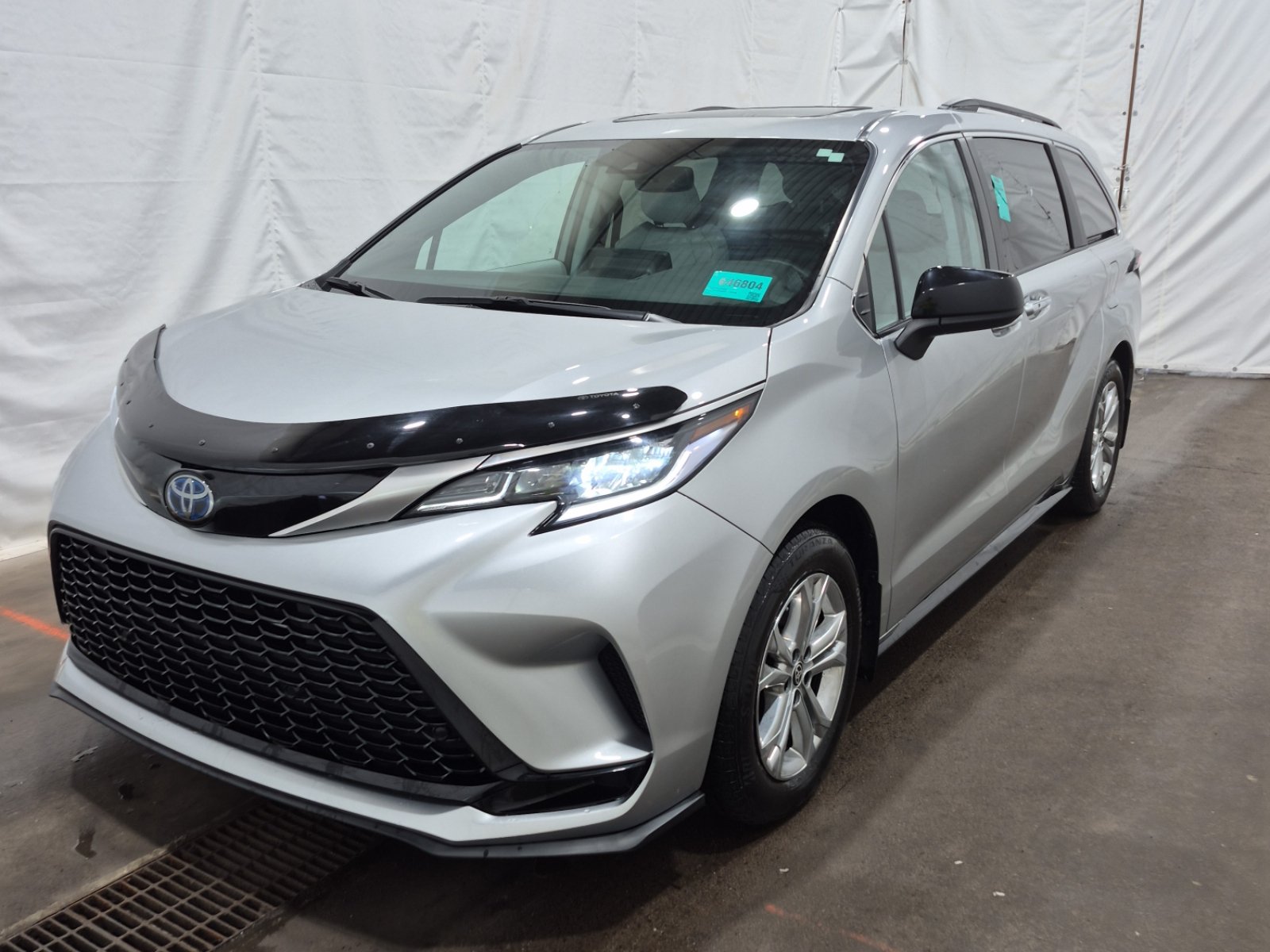 Used 2023 Toyota Sienna XSE