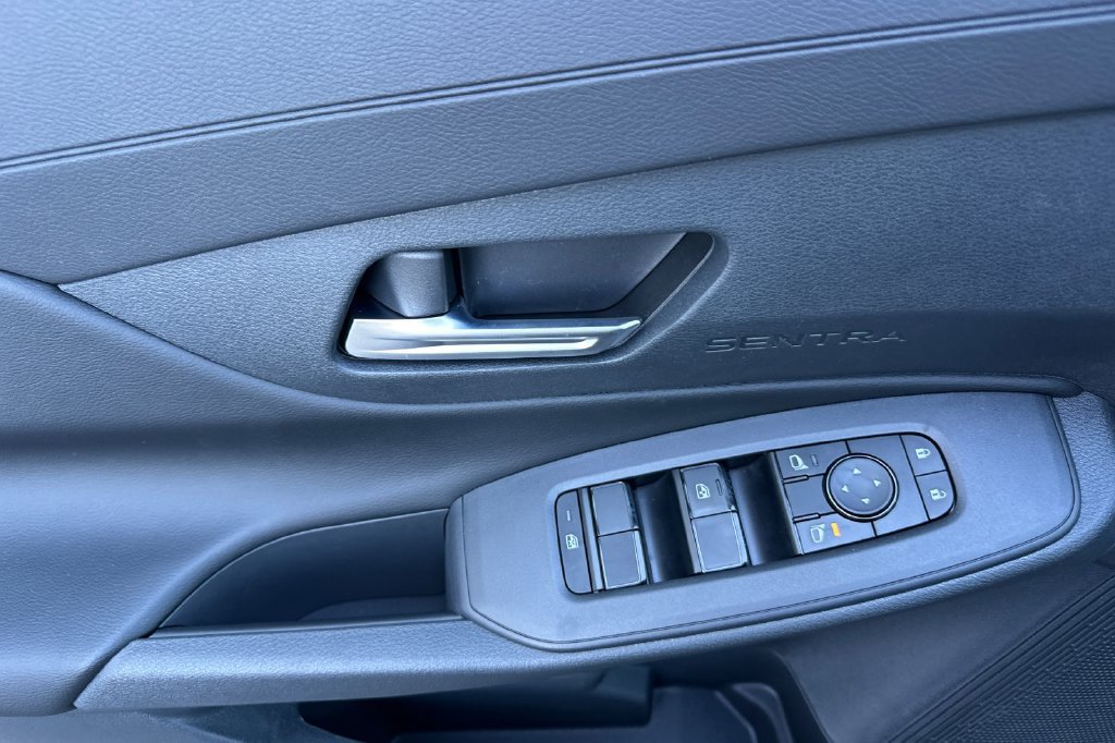 New 2027 Nissan Sentra S FWD image 8