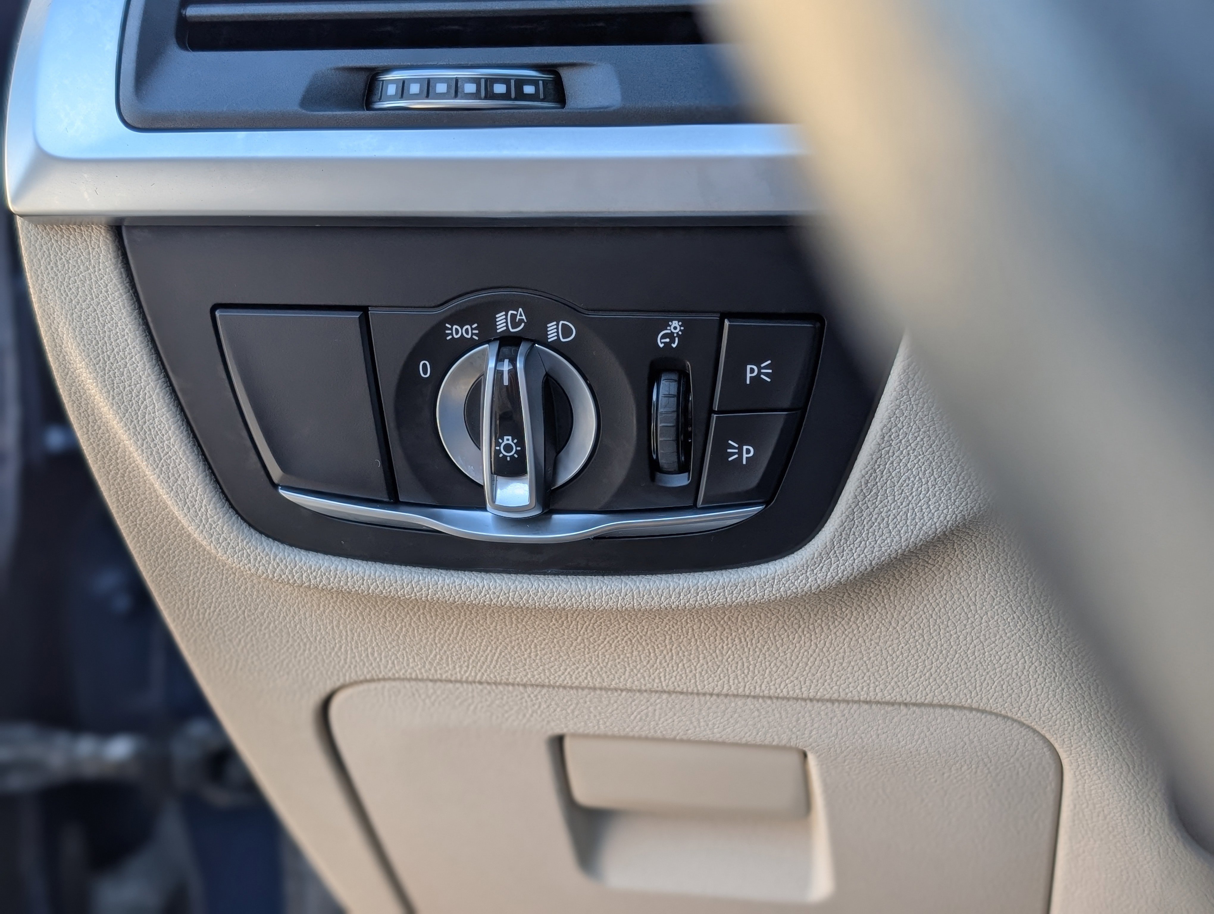 Used 2022 BMW X3 xDrive30i w/ Premium Package 2 image 30