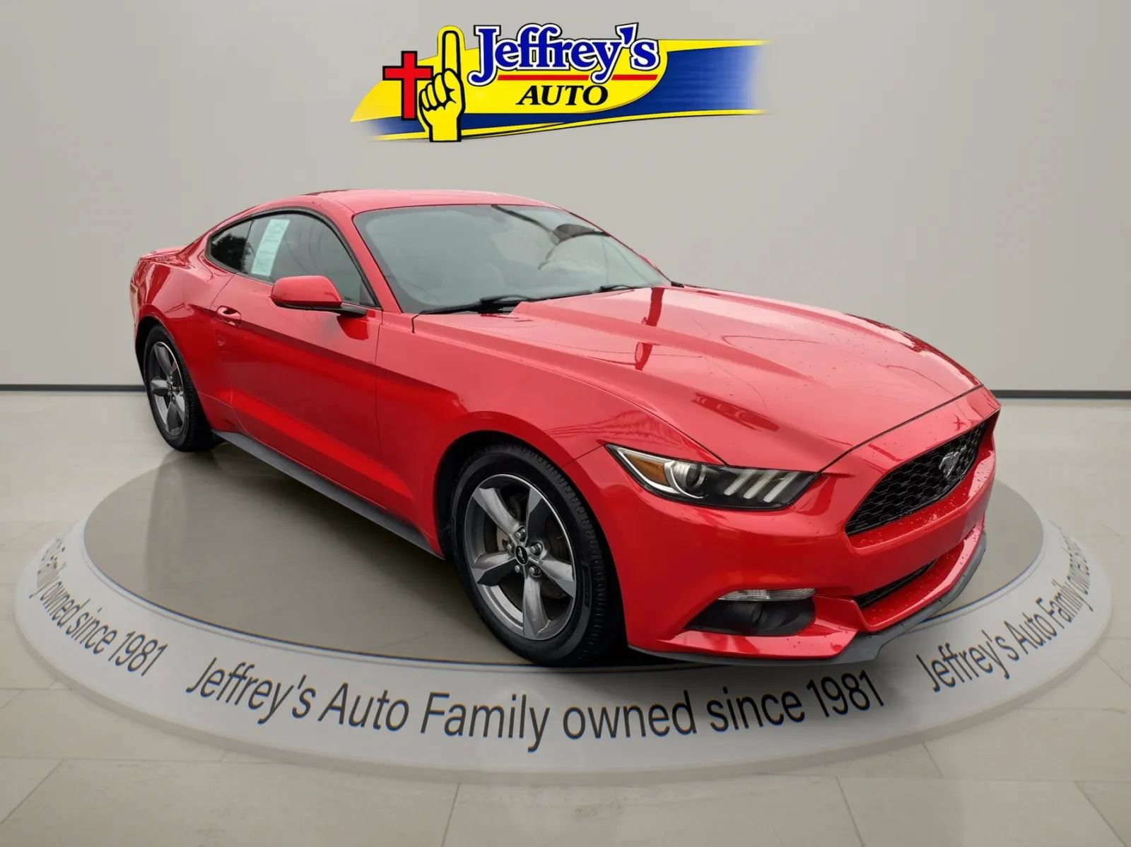 Used 2016 Ford Mustang Coupe RWD image 6