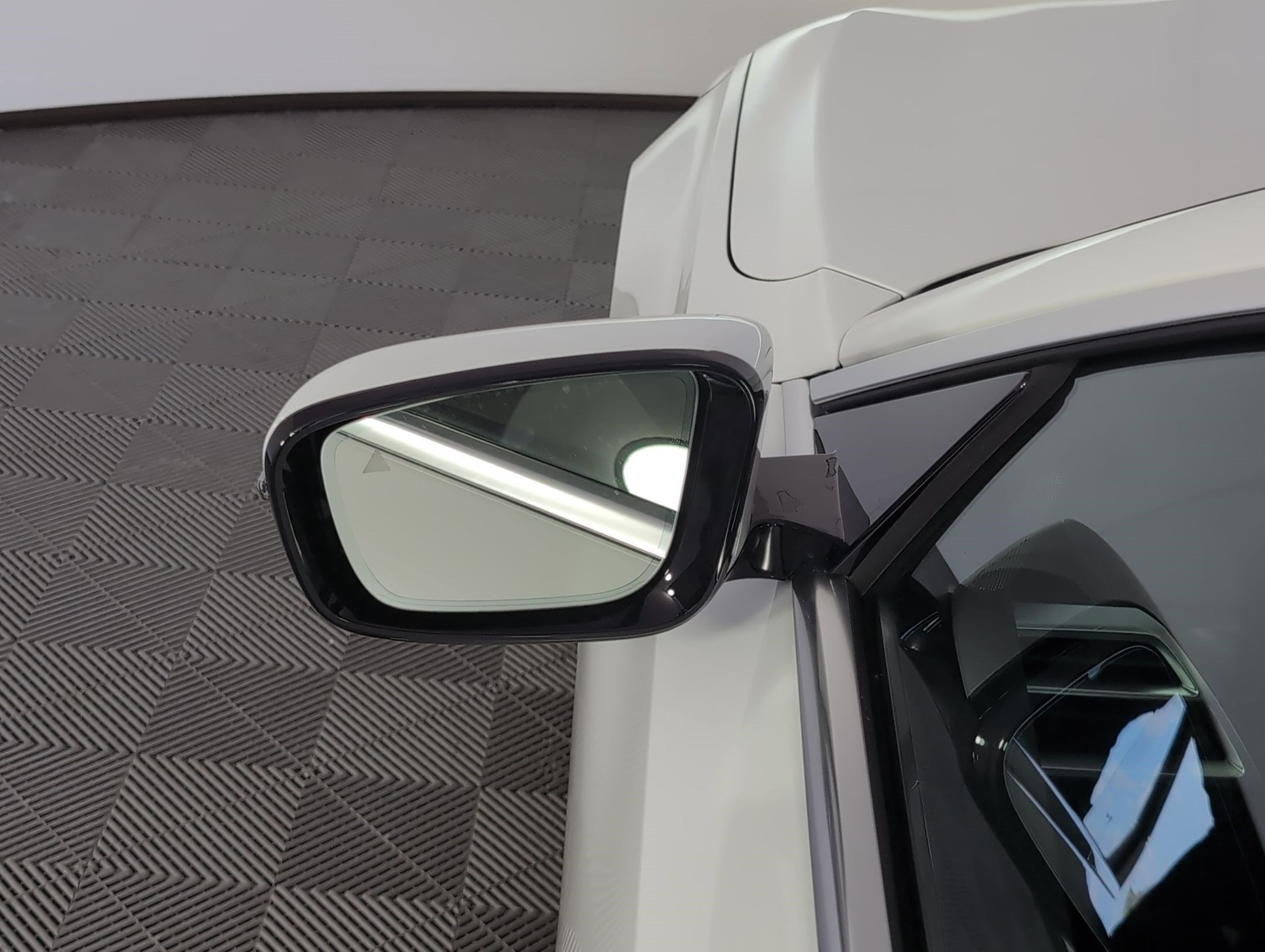 Used 2026 BMW 230i Coupe w/ Premium Package RWD image 21