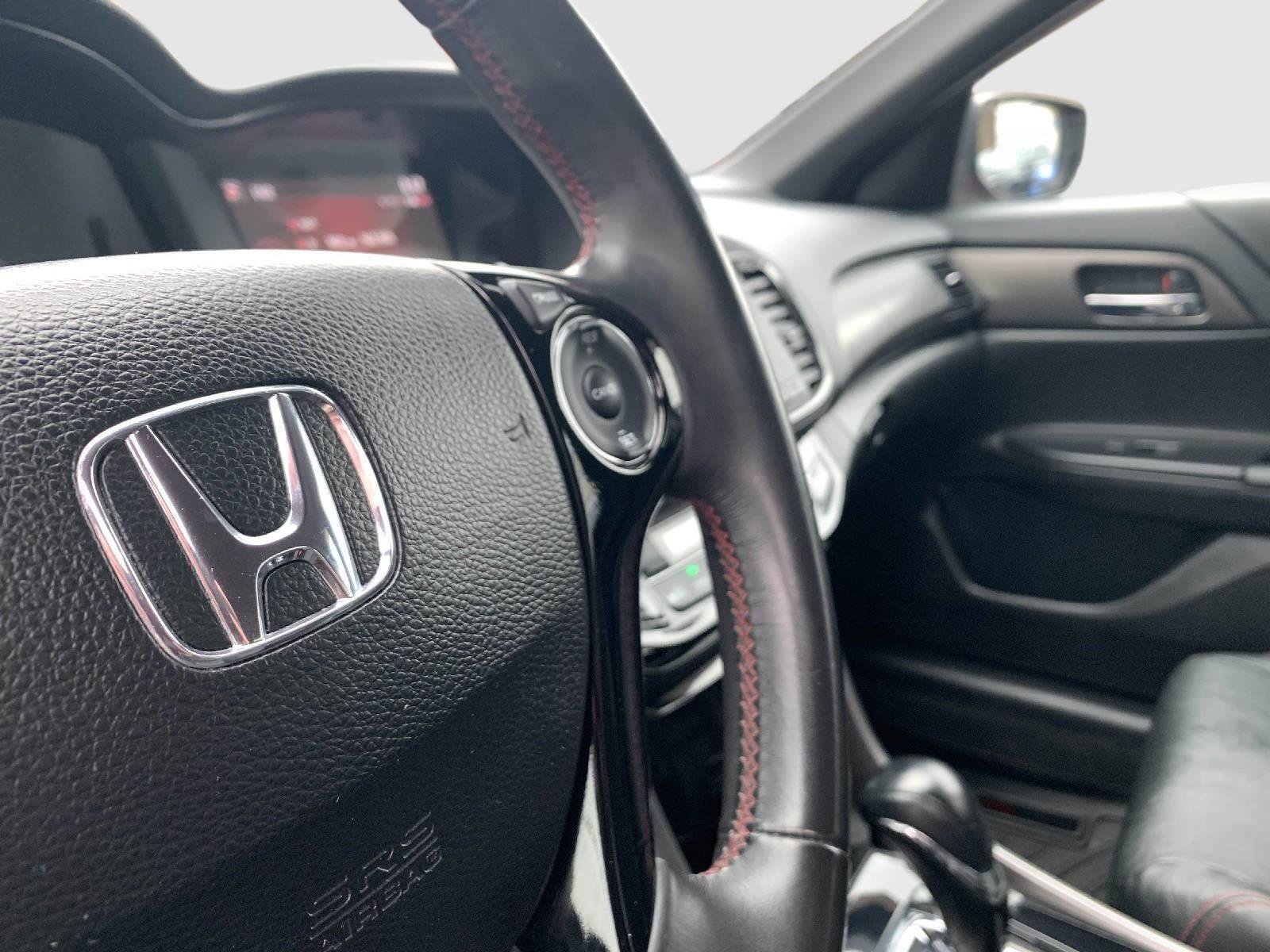 Used 2017 Honda Accord Sport Special Edition image 44