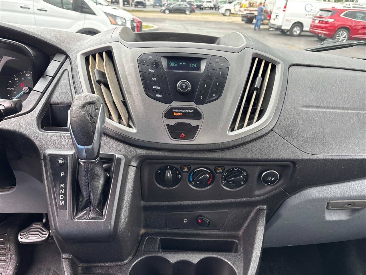 Used 2019 Ford Transit 250 138 RWD image 17