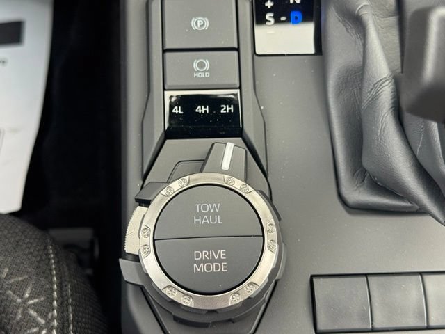 New 2026 Toyota 4Runner SR5 AWD/4WD image 27