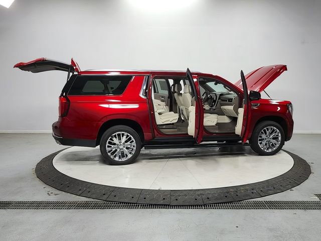 Used 2025 GMC Yukon XL Denali w/ Sun & Power Step Package RWD image 16