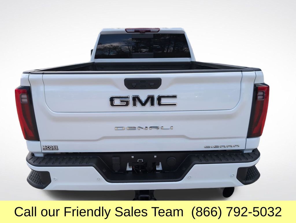Used 2024 GMC Sierra 2500 Denali w/ Denali Reserve Package AWD/4WD image 5