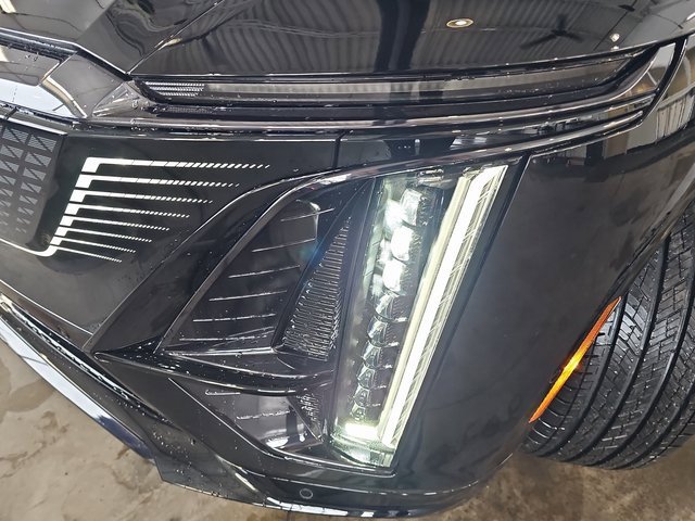 New 2026 Cadillac Lyriq Sport image 32