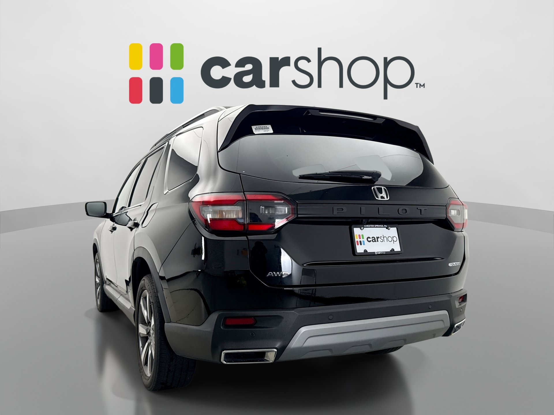 Used 2023 Honda Pilot Touring image 3