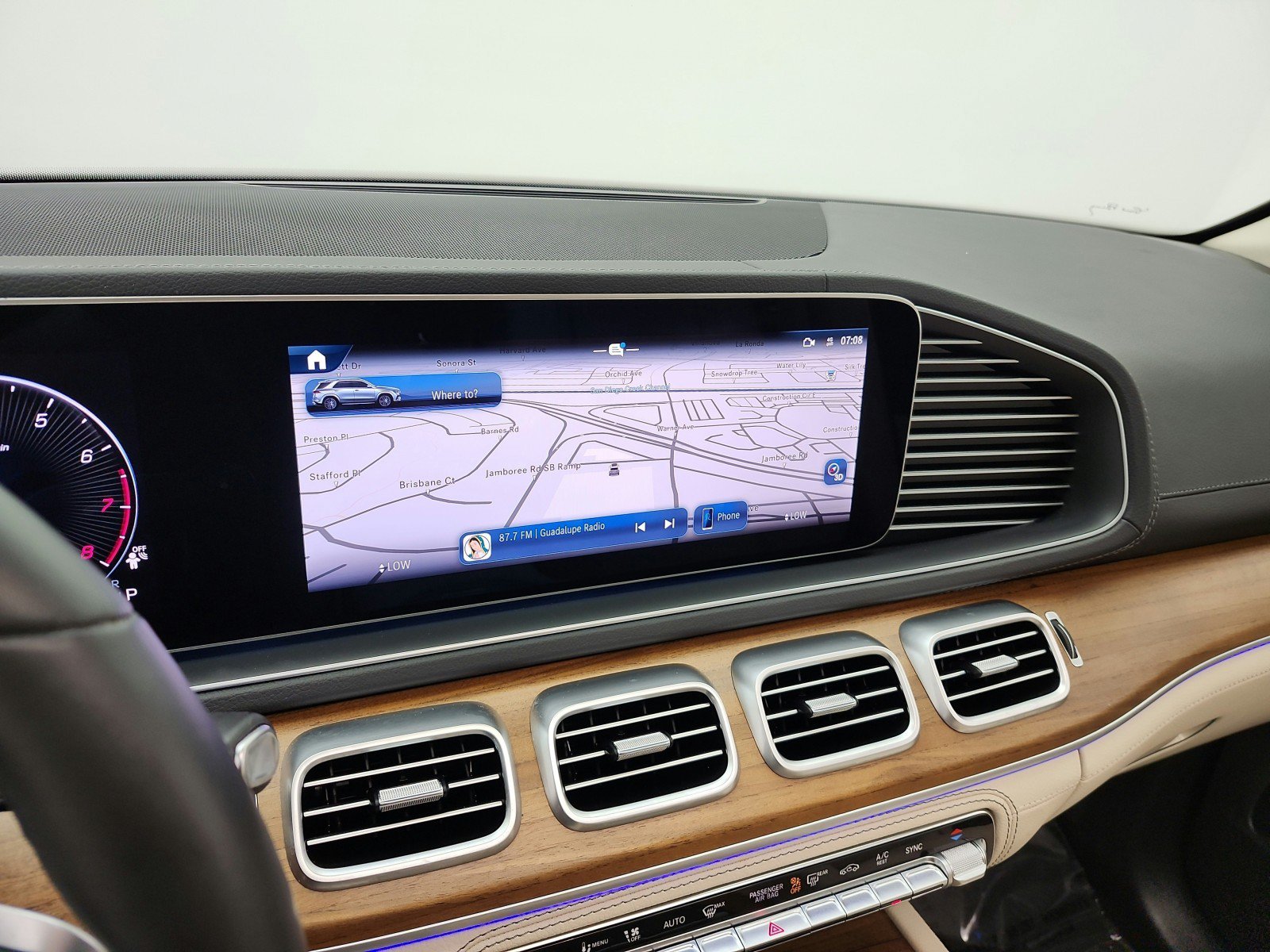 Used 2024 Mercedes-Benz GLE 350 4MATIC image 14