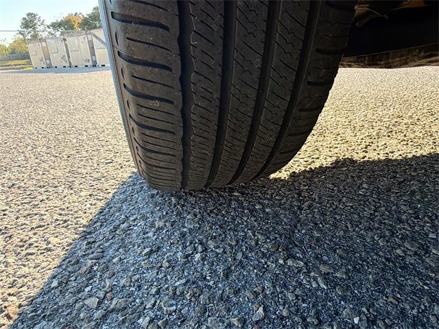 Used 2016 Honda CR-V Touring image 41