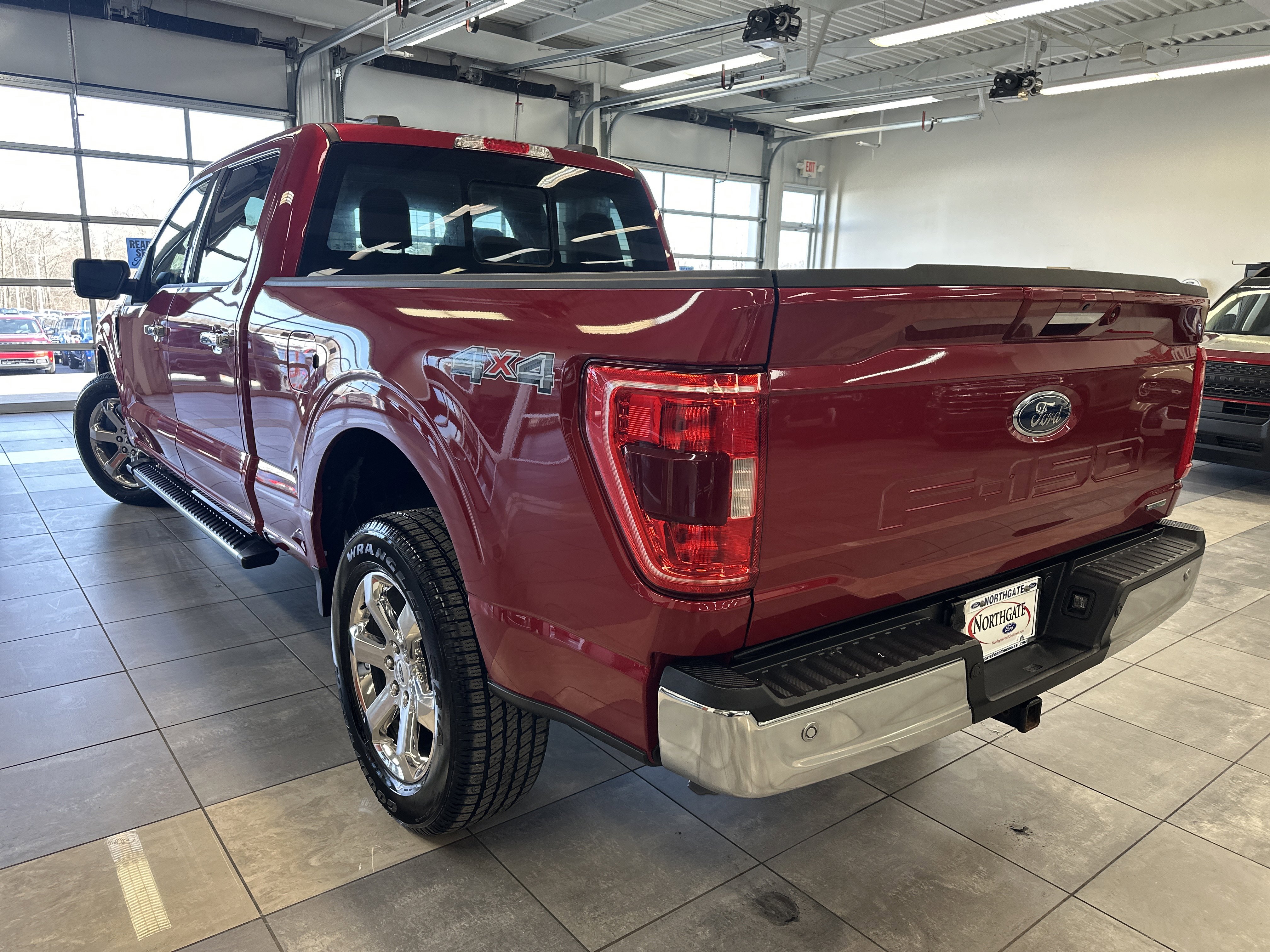 Used 2021 Ford F150 XLT w/ Equipment Group 302A High image 16