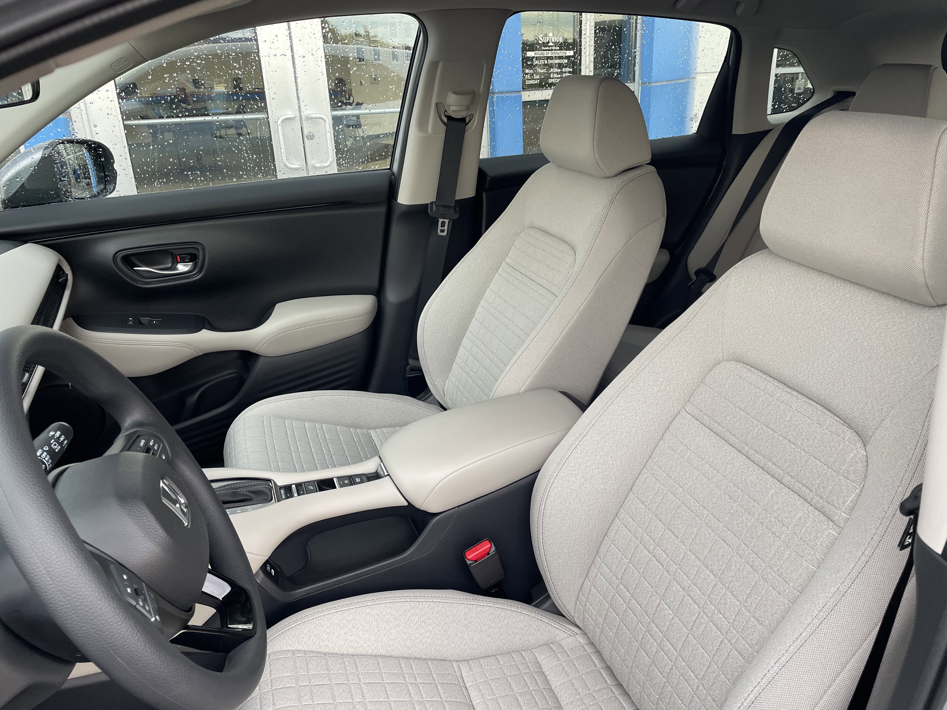 New 2026 Honda HR-V LX image 8