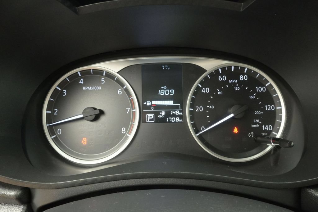 Used 2024 Nissan Versa S w/ Trunk Package FWD image 25