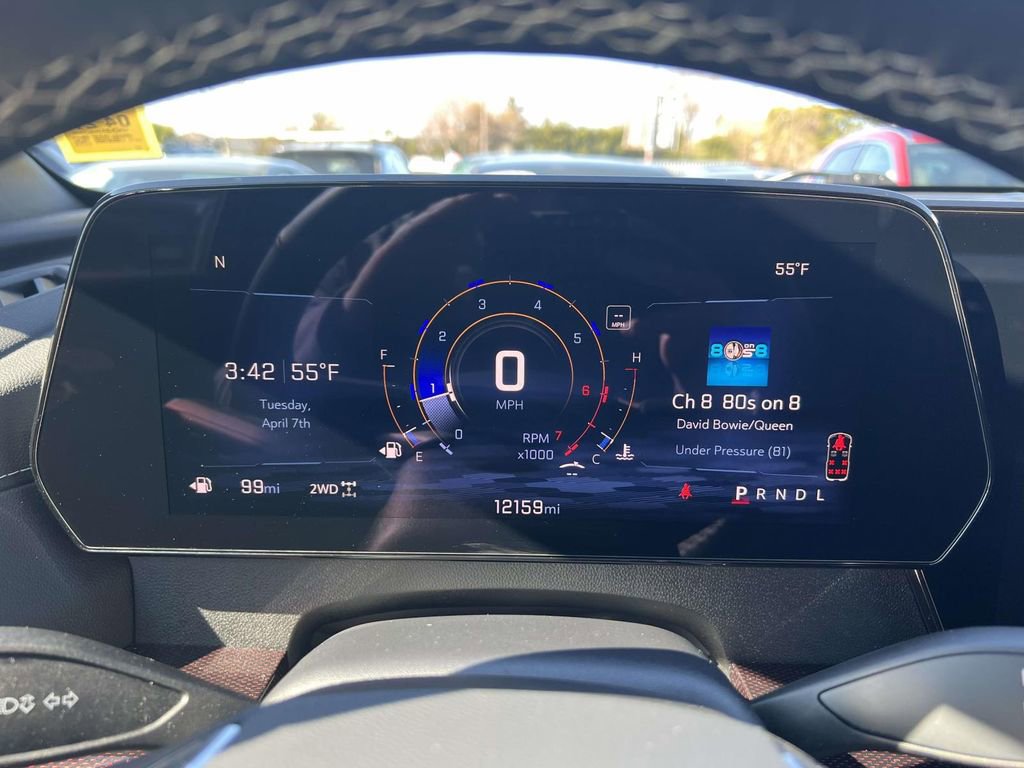 Used 2024 Chevrolet Traverse Z71 image 25