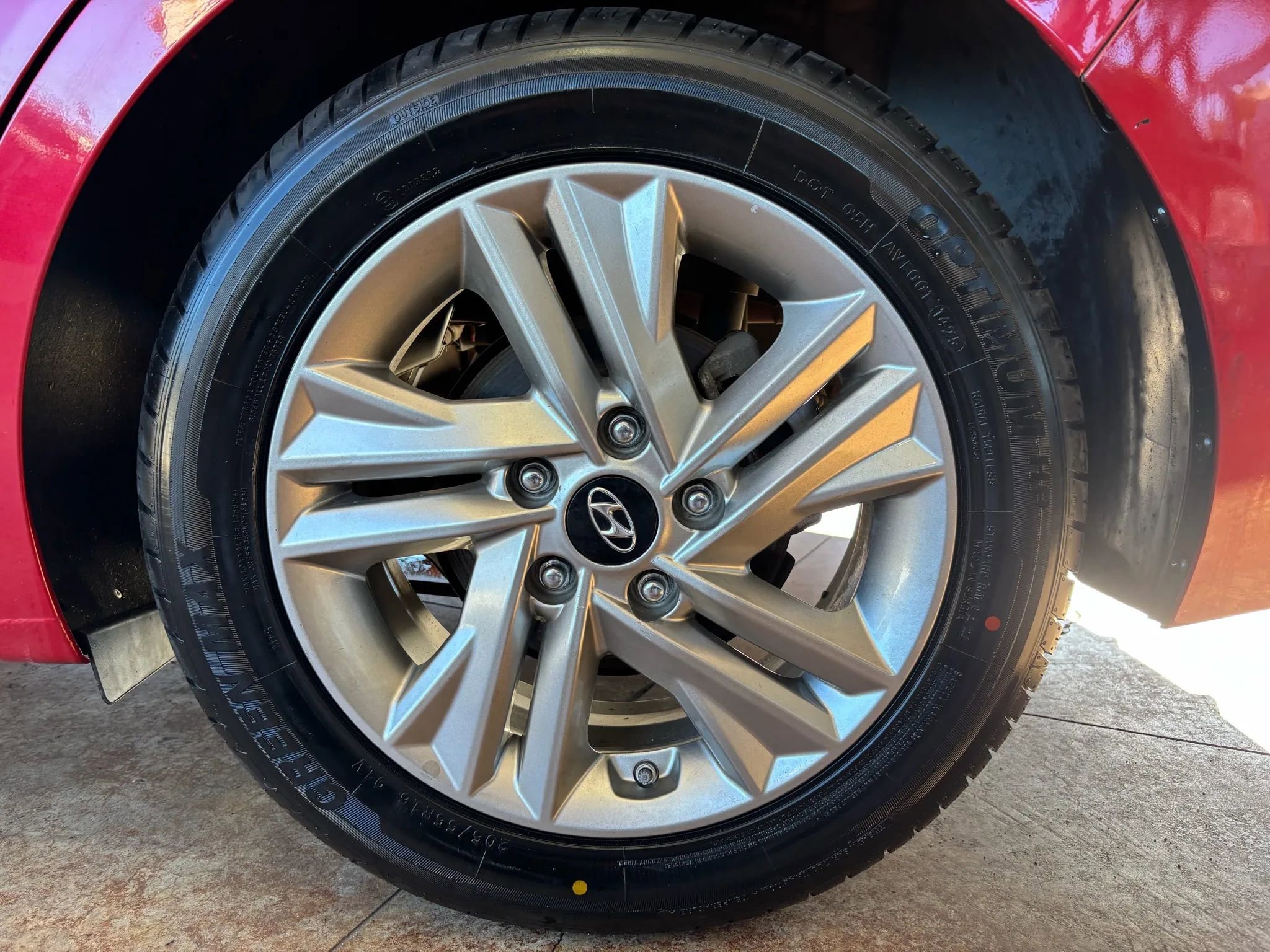 Used 2020 Hyundai Elantra SEL image 24