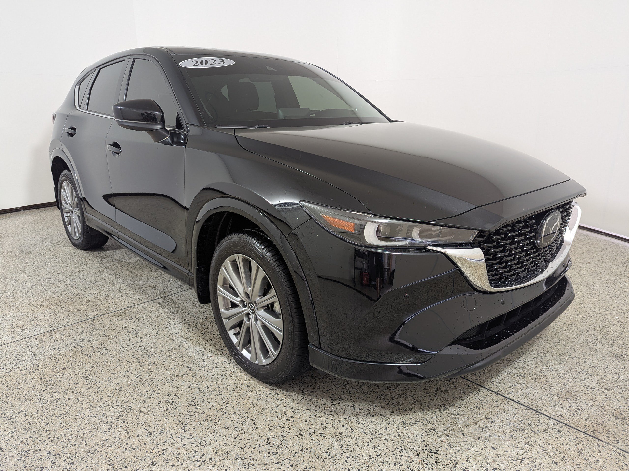 Used 2023 MAZDA CX-5 Signature AWD/4WD image 1