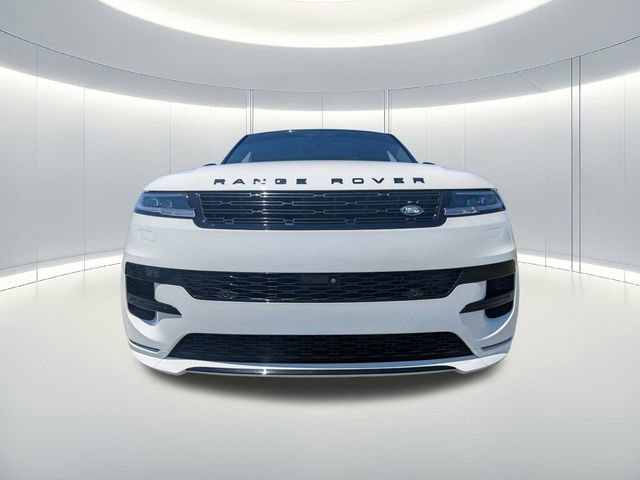 Used 2024 Land Rover Range Rover Sport Dynamic SE image 3