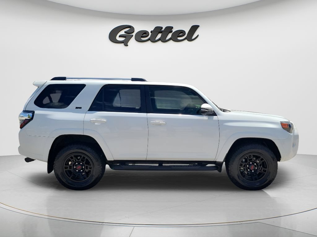 Certified 2023 Toyota 4Runner SR5 Premium w/ Moonroof Package AWD/4WD image 5