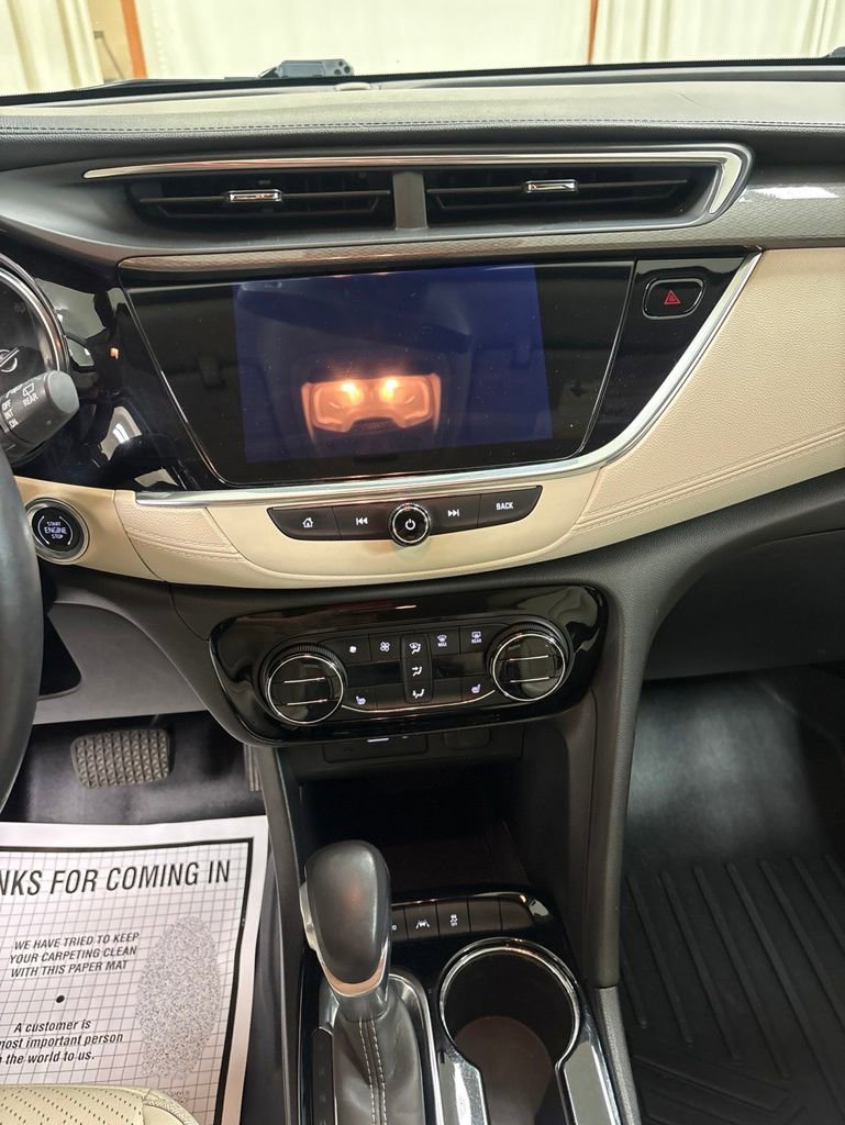 Used 2021 Buick Encore GX Essence AWD/4WD image 11