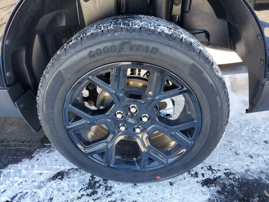 New 2026 Ford Maverick XLT w/ Equipment Group 301A AWD/4WD image 31