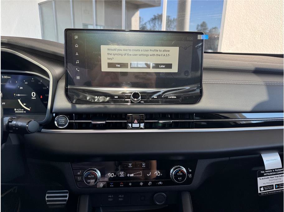 New 2026 Mitsubishi Outlander SEL FWD image 20