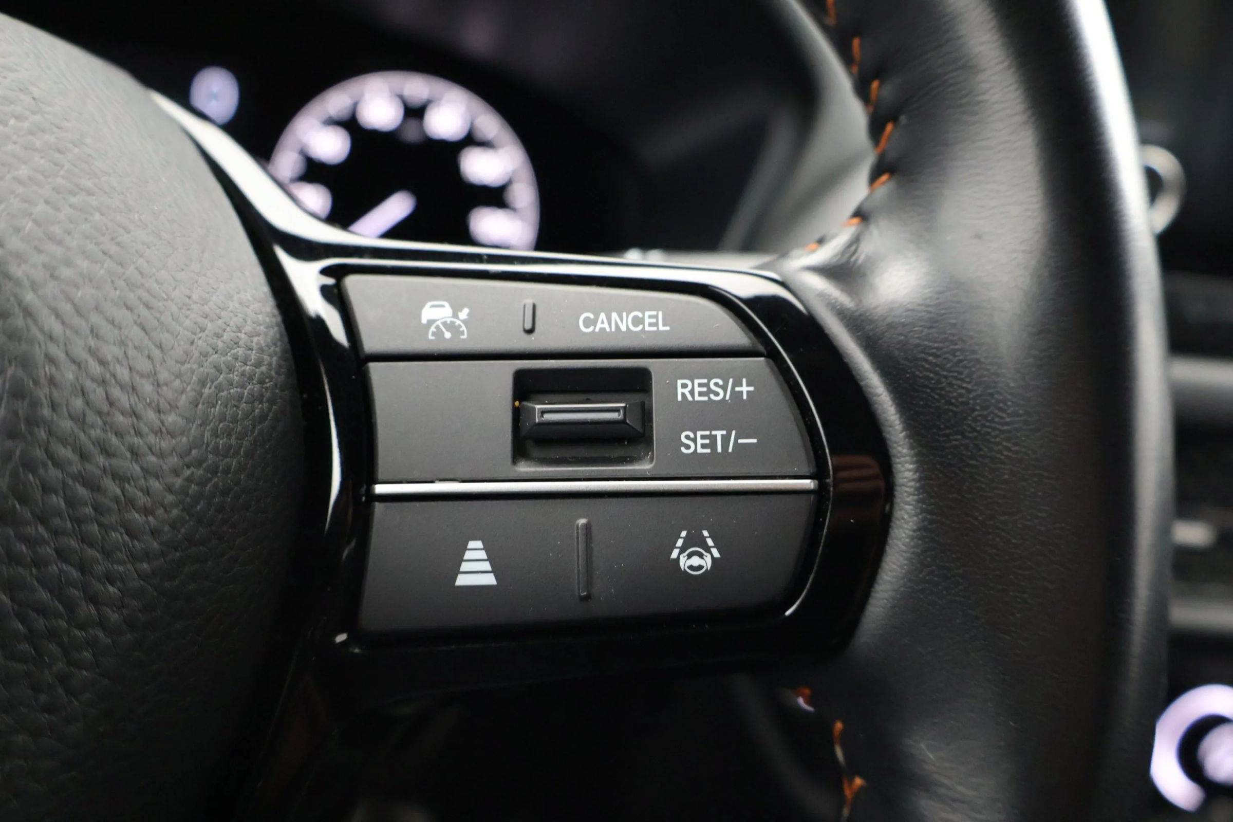 Used 2025 Honda HR-V Sport image 22