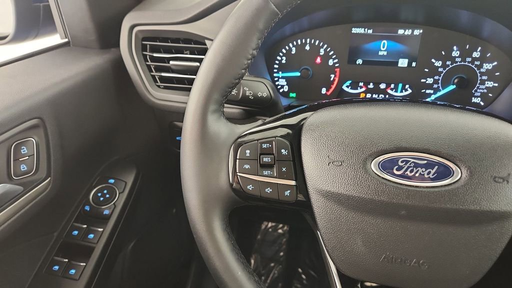 Used 2022 Ford Escape SEL AWD/4WD image 19