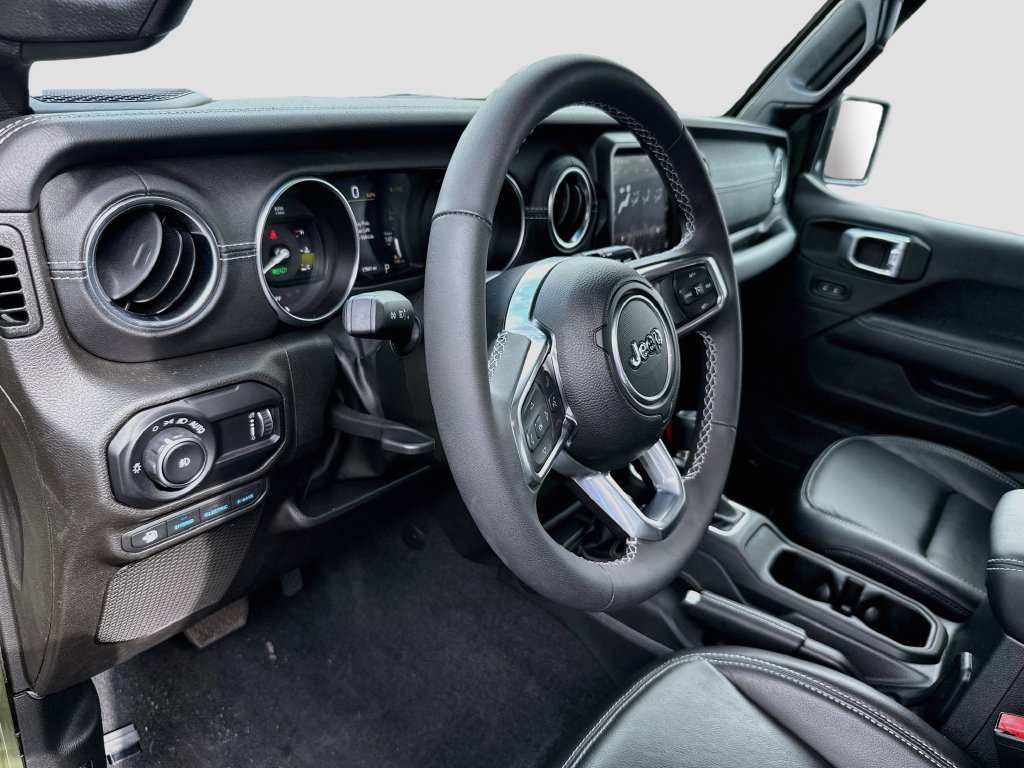 Certified 2023 Jeep Wrangler Unlimited Sahara AWD/4WD image 10