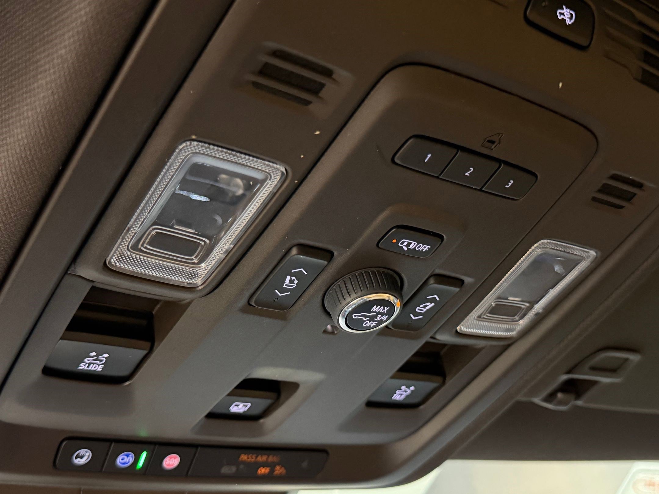 Certified 2023 Cadillac Escalade ESV Premium Luxury image 41