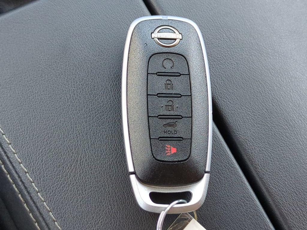 Certified 2025 Nissan Rogue SV w/ SV Premium Package image 26