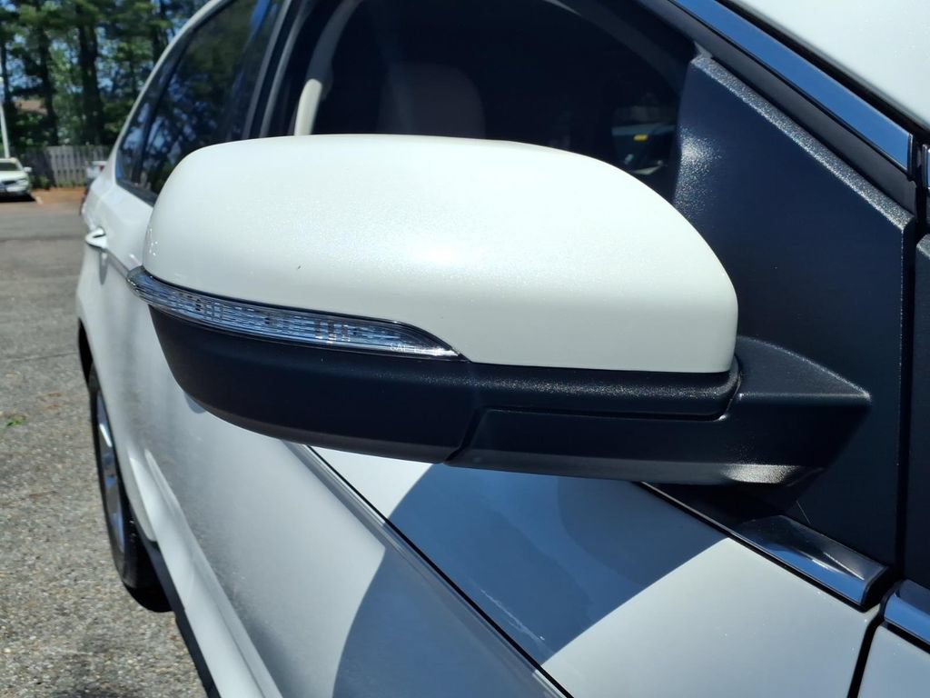 Certified 2023 Ford Edge Titanium AWD/4WD image 8
