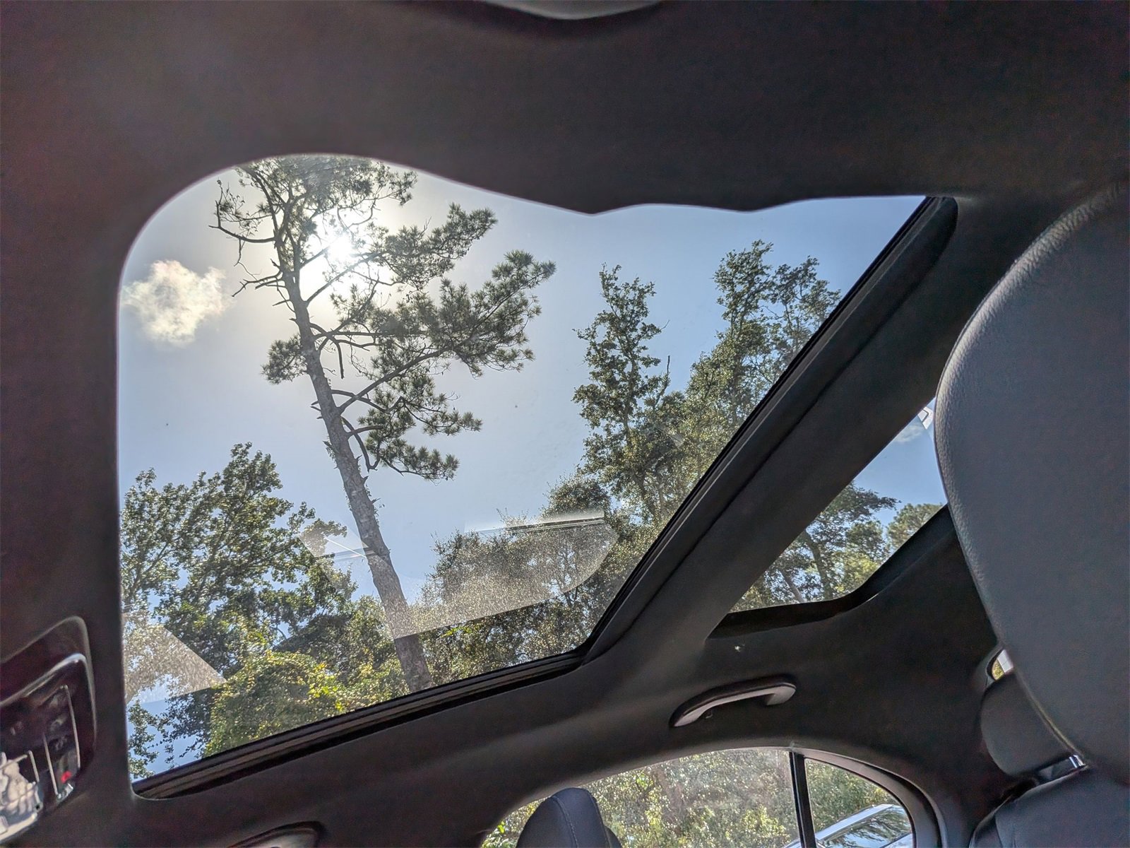 Used 2023 Mercedes-Benz C 300 C 300 image 26