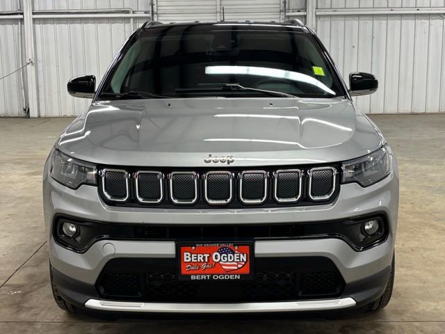 Used 2022 Jeep Compass Limited image 2