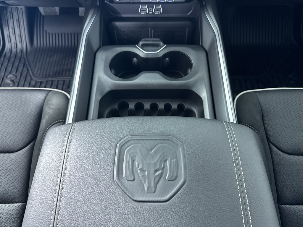 New 2027 RAM 1500 Laramie w/ Night Edition AWD/4WD image 34