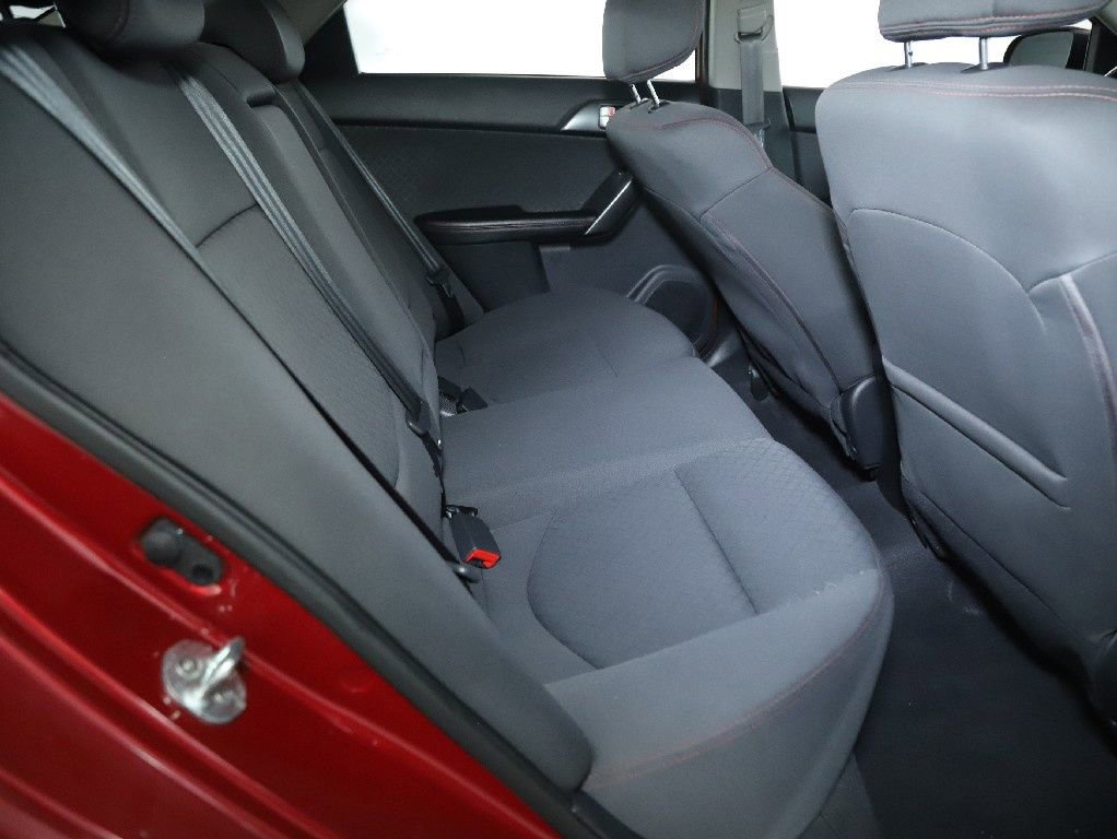 Used 2010 Kia Forte SX image 33