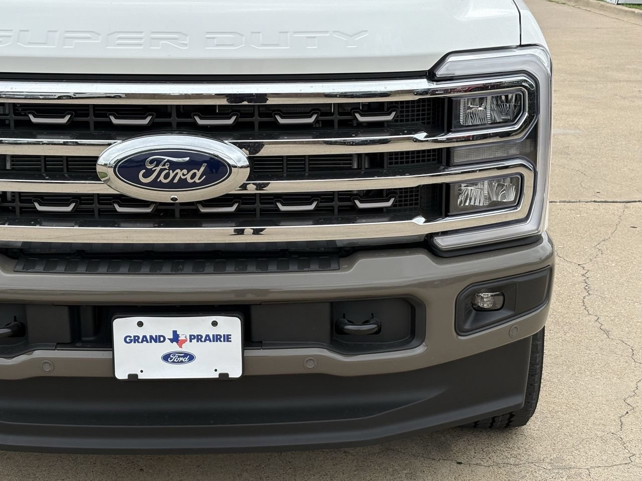 New 2026 Ford F350 King Ranch AWD/4WD image 9