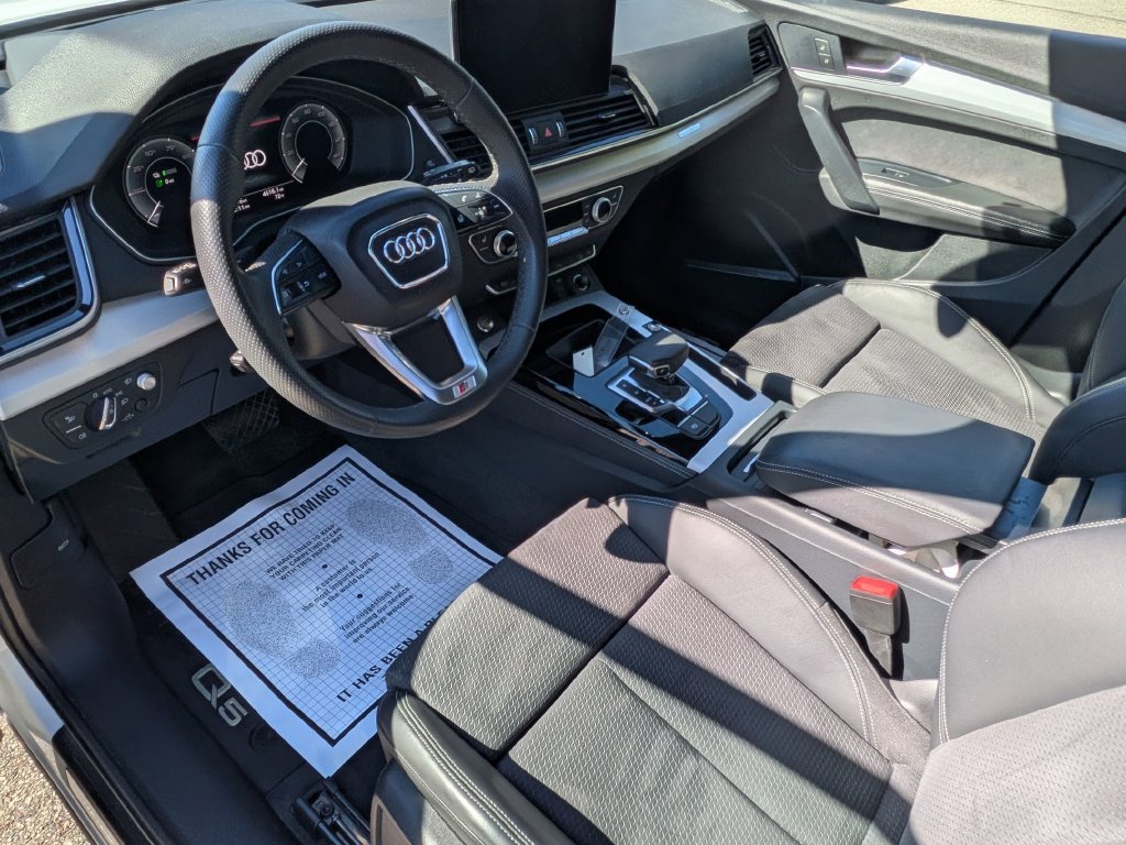 Used 2024 Audi Q5 e Prestige AWD/4WD image 10