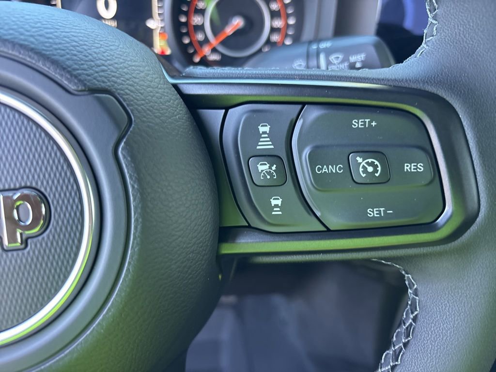 New 2026 Jeep Gladiator Sport AWD/4WD image 15