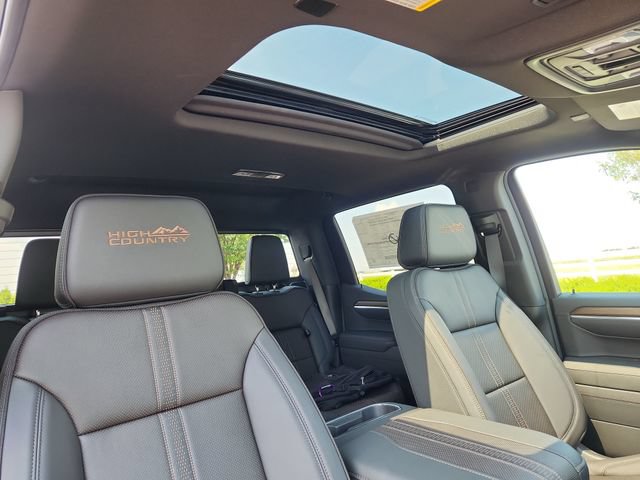 New 2026 Chevrolet Silverado 1500 High Country w/ High Country Premium Package AWD/4WD image 15