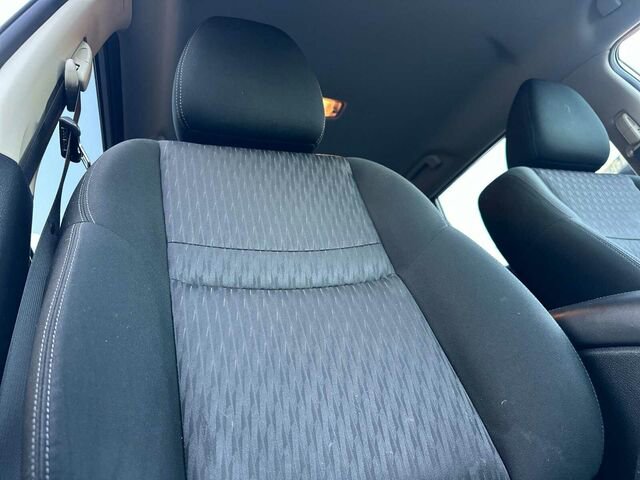 Used 2020 Nissan Rogue S w/ Special Edition Package image 21