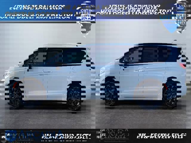 New 2026 Chrysler Pacifica Select image 27