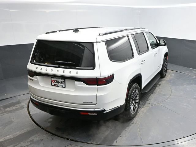 Used 2024 Jeep Wagoneer Series II image 46