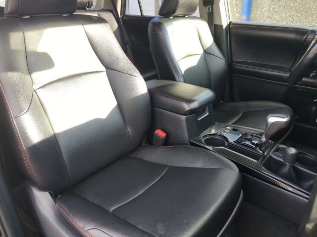 Used 2017 Toyota 4Runner TRD Off-Road Premium image 26