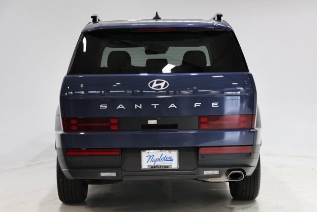 Used 2025 Hyundai Santa Fe SEL FWD image 7