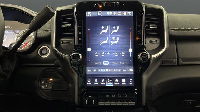 Used 2024 RAM 2500 Laramie w/ Night Edition image 19