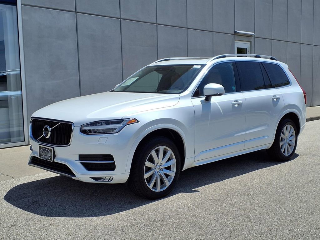 Used 2016 Volvo XC90 T6 Momentum w/ Momentum Plus Package